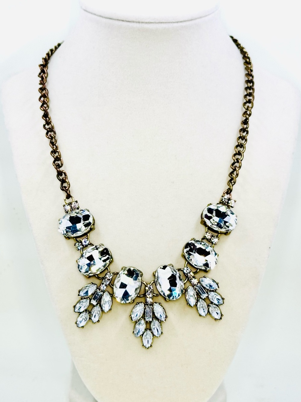 Vintage Gold Tone Large Clear Crystal Rhinestone Statement Bib Necklace 16-19”
